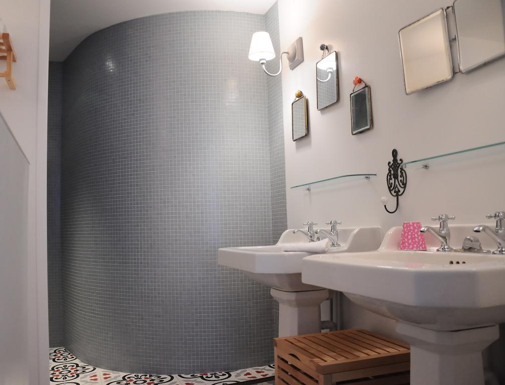 Bed and Breakfast La Grenadine Бордо Номер фото